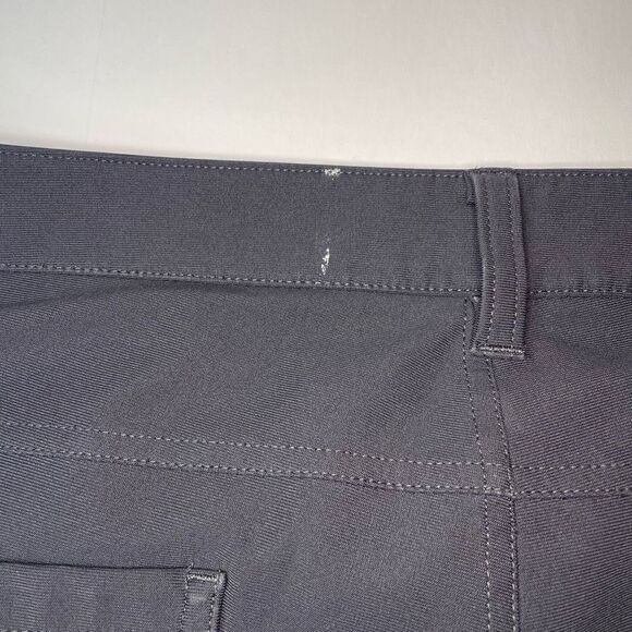 Lululemon ABC Pant Classic 34” Pants Melanite Dark Gray Size 38 - Picture 9 of 14